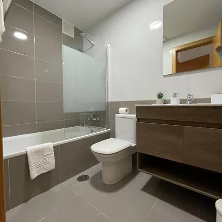 Apartment San Lazaro Saron