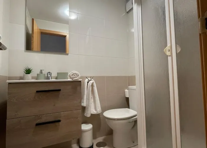 San Lazaro Apartment *